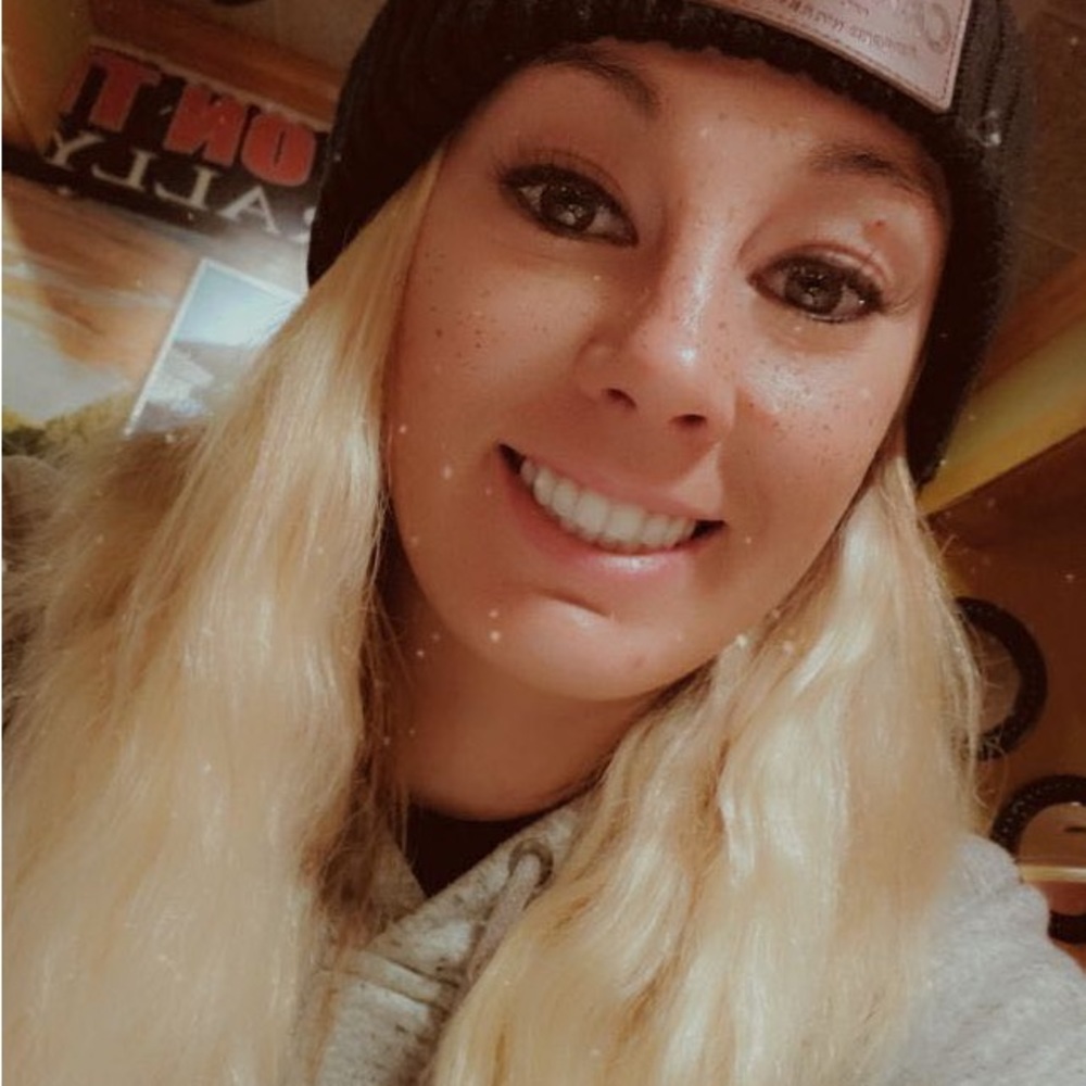Meet your Posher, Michelle!